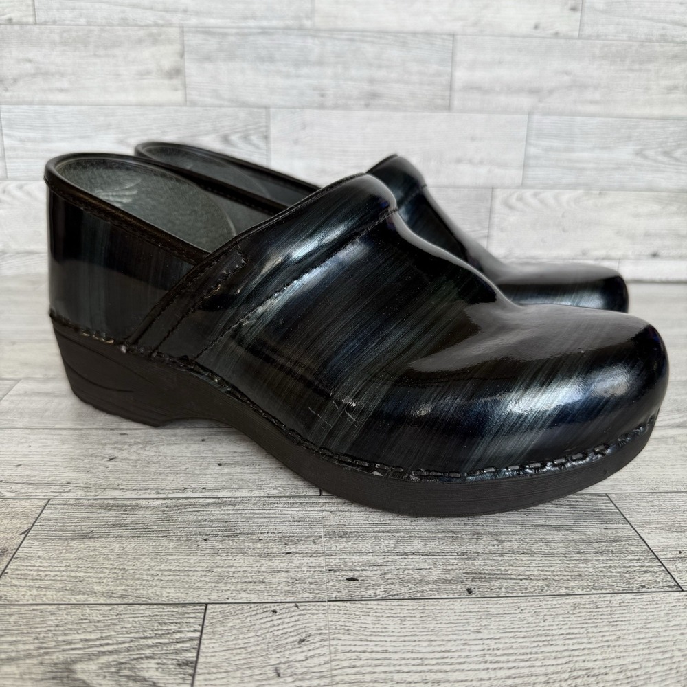 Dansko Women's Abstract Pattern Leather Comfort‎ Clog Blue Size 40